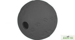 LABYRINT-SNACKY míč na pamlsky tvrdá guma 6 cm - Trixie
