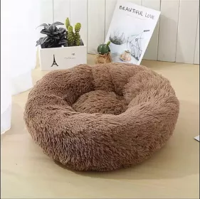 Pelíšek PUFFY DONUT světle hnědý - PETS plushies Pelíšek PUFFY DONUT světle hnědý s pozadím